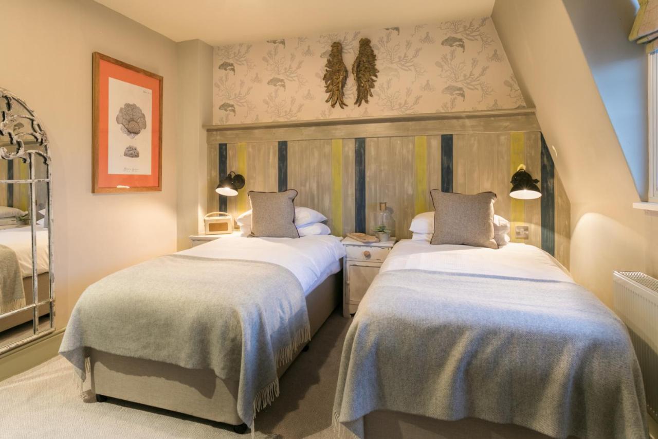 The Angel & Blue Pig Hotell Lymington Eksteriør bilde
