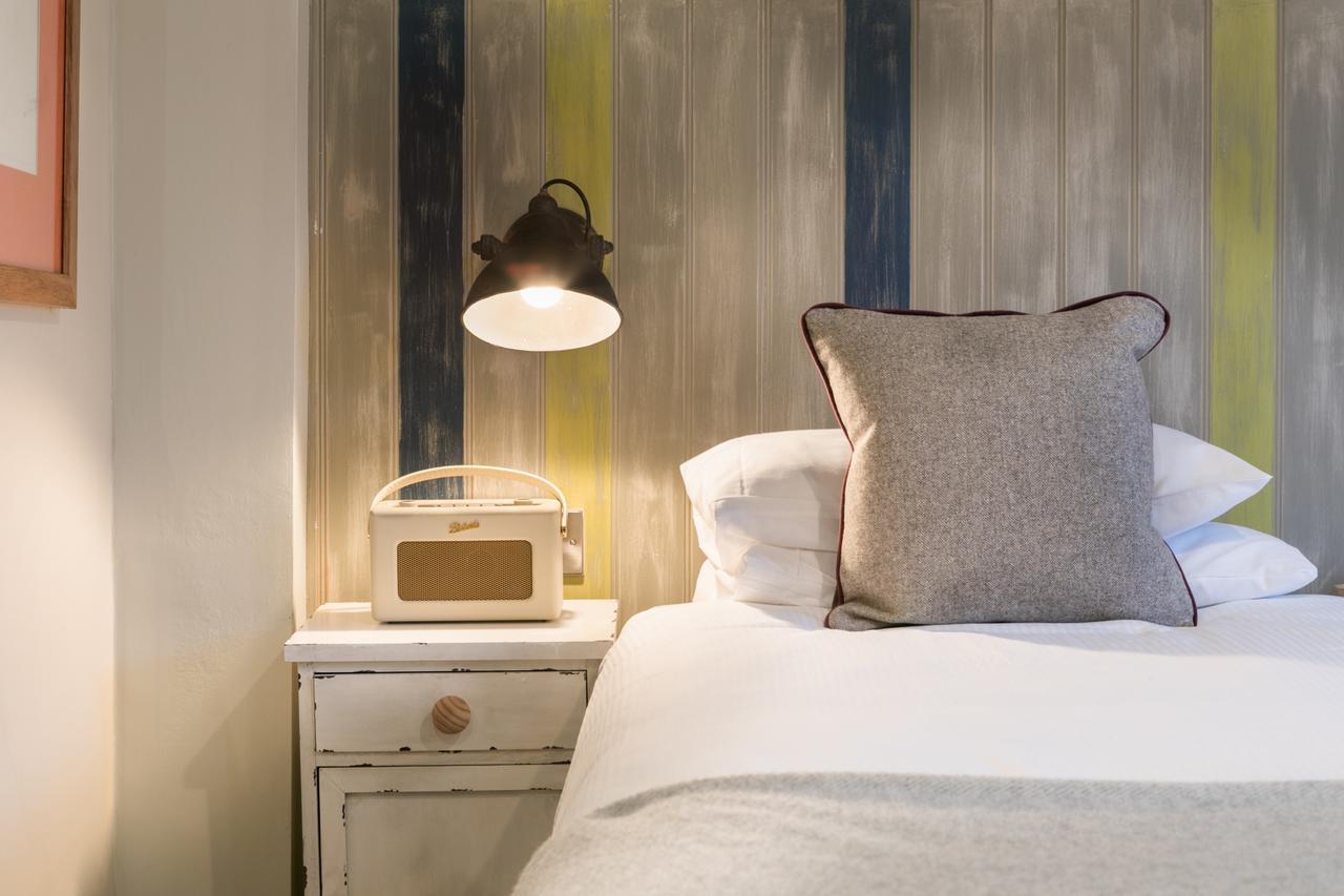 The Angel & Blue Pig Hotell Lymington Eksteriør bilde